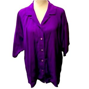 Vintage Eileen Fisher Silk Short Sleeve Camp Shirt in Deep Violet. Size S EUC